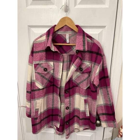 Zenana Outfitters Tops - Women’s Small Pink And Black Zenana Jacket